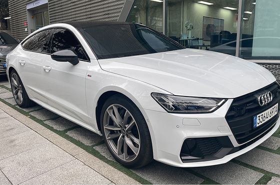 Audi A7 55 TFSI Quattro Premium — пробег 79 602 км — фото 2 из 5