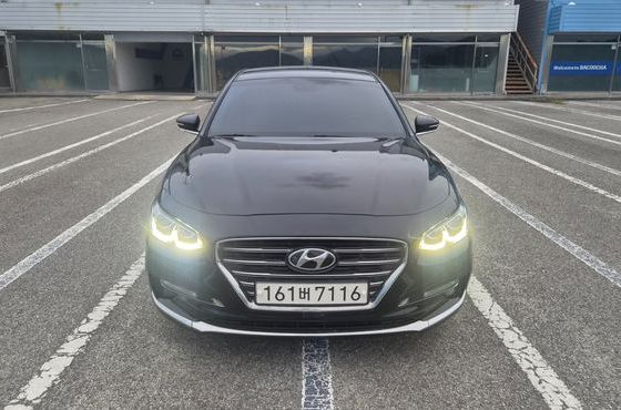Hyundai Grandeur 2.4 Premium — пробег 70 000 км — фото 1 из 5