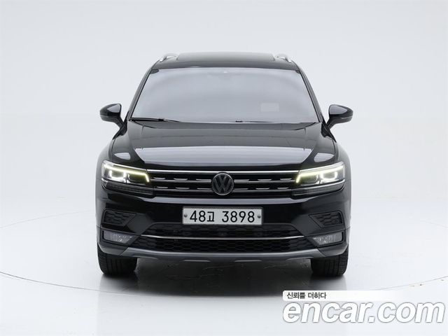 Volkswagen Tiguan 2.0 TDI Prestige — пробег 111 909 км — фото 2 из 5