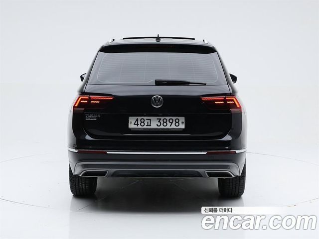 Volkswagen Tiguan 2.0 TDI Prestige — пробег 111 909 км — фото 5 из 5
