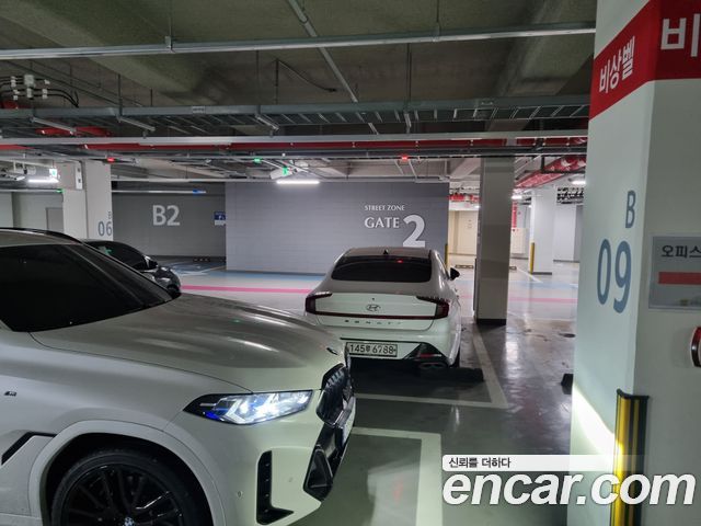 BMW X6 xDrive40i M Sport — пробег 24 200 км — фото 3 из 5