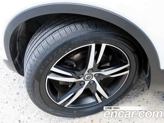 Volvo XC40 из Кореи Encar