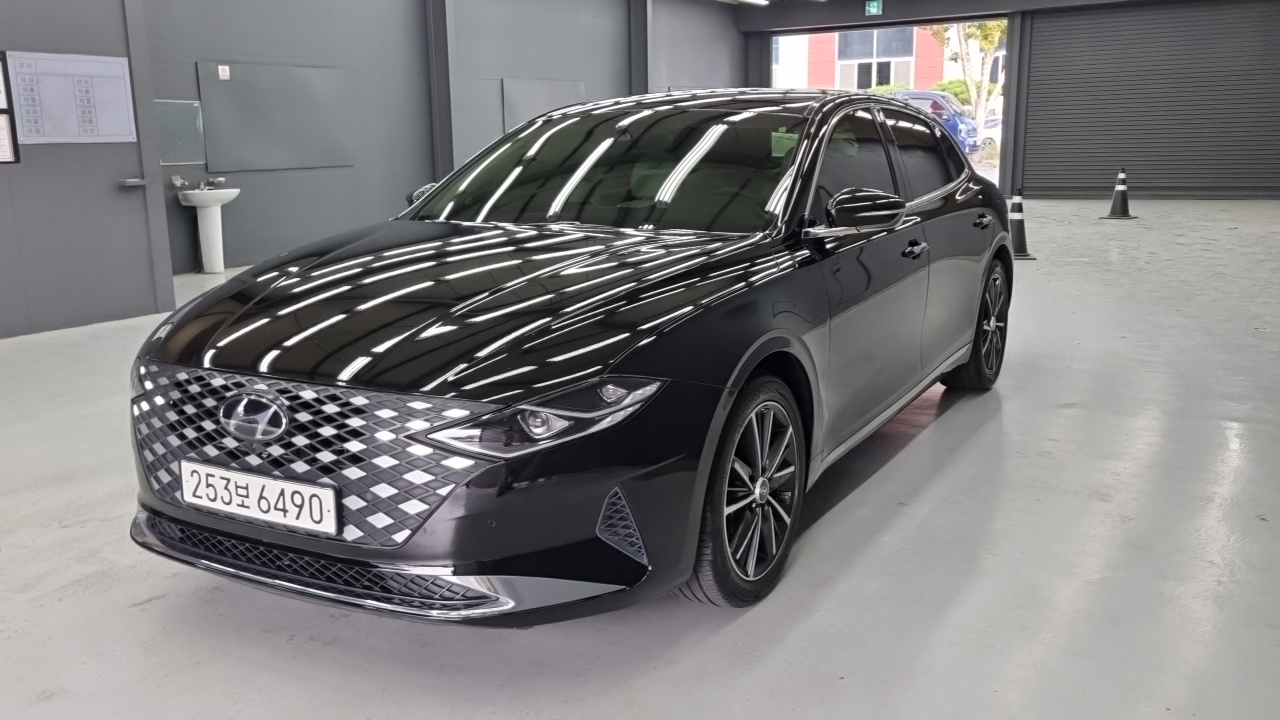 Hyundai Grandeur из Кореи Encar