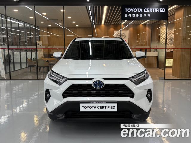 Toyota RAV4 2.5 2WD Hybrid XLE — пробег 42 978 км — фото 3 из 5