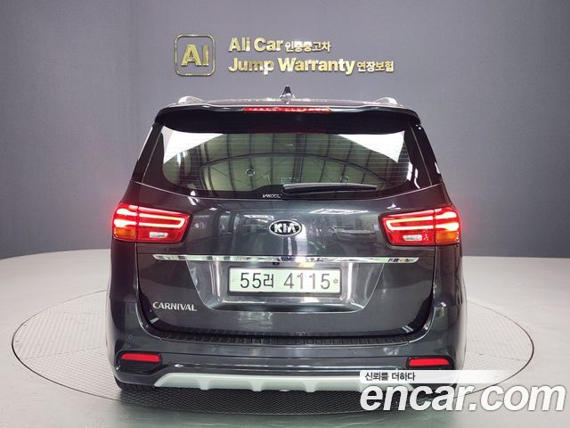 Kia Carnival из Кореи Encar