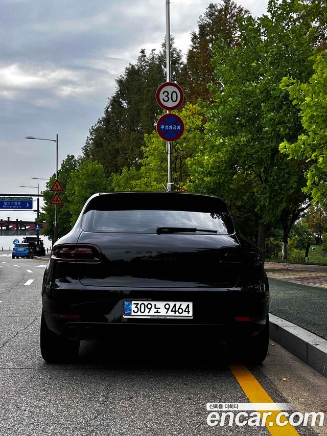 Porsche Macan из Кореи Encar