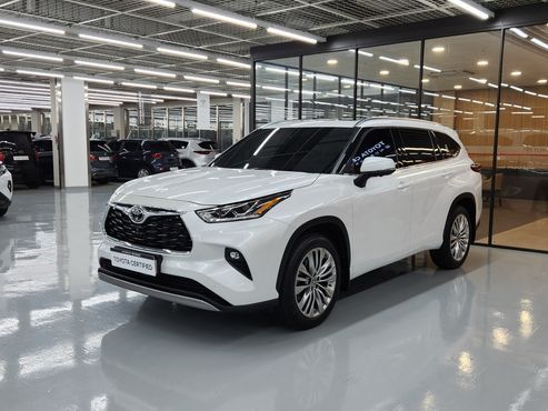 Toyota Highlander 2.5 4WD Platimum — пробег 6 355 км — фото 1 из 5