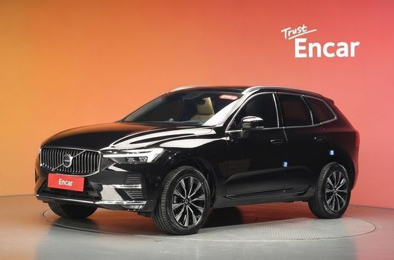 Volvo XC60 B5 Ultimate Bright — пробег 47 414 км — фото 1 из 5