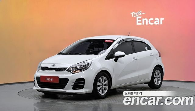 Kia pride 5DR 1.6 GDI Luxury — пробег 70 083 км — фото 1 из 5
