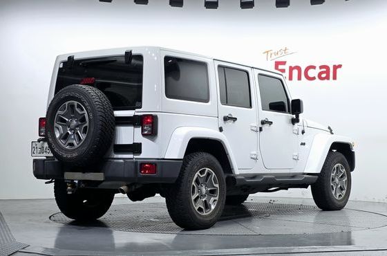 Jeep Wrangler 3.6 Sahara 4Door — пробег 57 362 км — фото 2 из 5