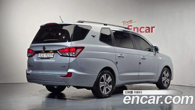 Ssangyong KORANDO 4WD GT 9-seater — пробег 168 213 км — фото 2 из 5