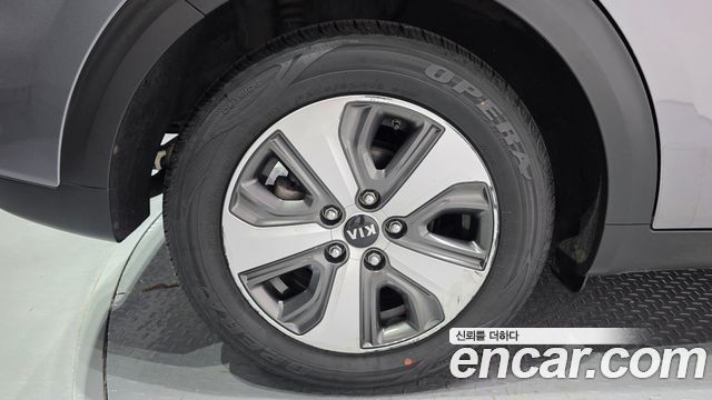 Kia Niro Noblesse — пробег 147 436 км — фото 5 из 5