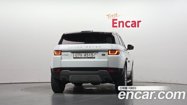 Land Rover Range Rover Evoque 2.0 TD4 SE — пробег 65 786 км — фото 4 из 5