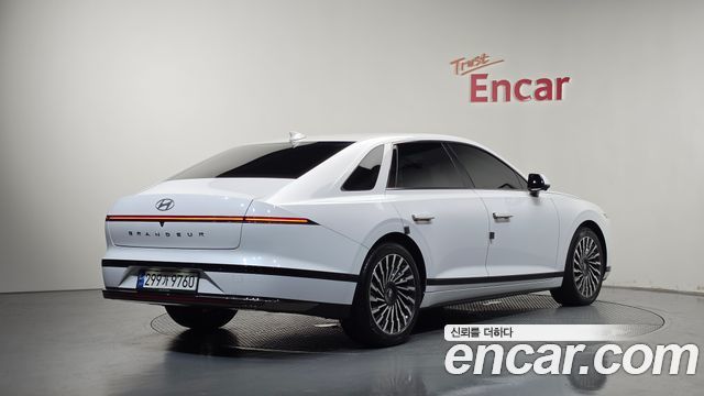Hyundai Grandeur из Кореи Encar