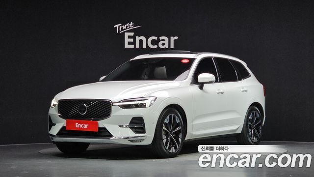 Volvo XC60 B5 Ultra Bright Air Sus — пробег 10 603 км — фото 1 из 5