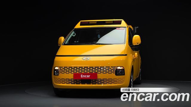 Hyundai Staria L3.5  Kinder Safety Car 15-Seater — пробег 59 958 км — фото 3 из 5