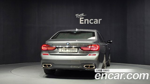 BMW 7-Series 740d xDrive M Sport — пробег 185 841 км — фото 4 из 5