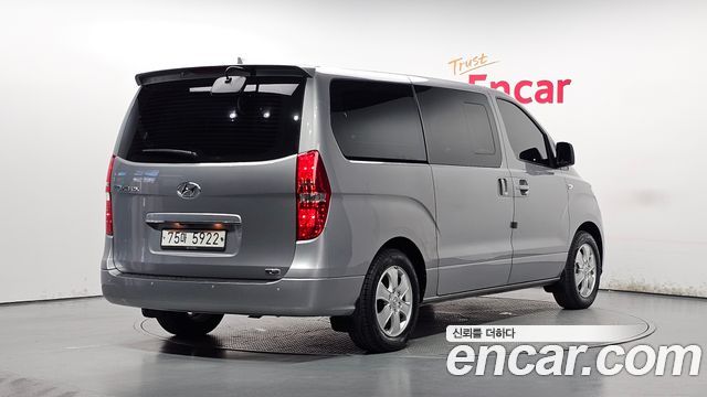 Hyundai Starex из Кореи Encar