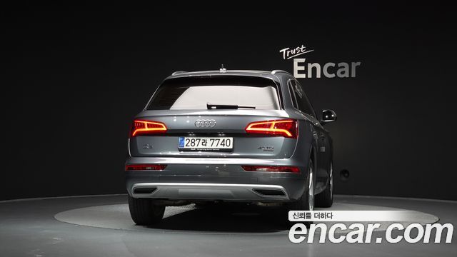 Audi Q5 40 TDI Quattro Premium — пробег 79 458 км — фото 4 из 5