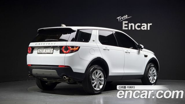 Land Rover Discovery Sport 2.0 TD4 SE — пробег 81 048 км — фото 2 из 5
