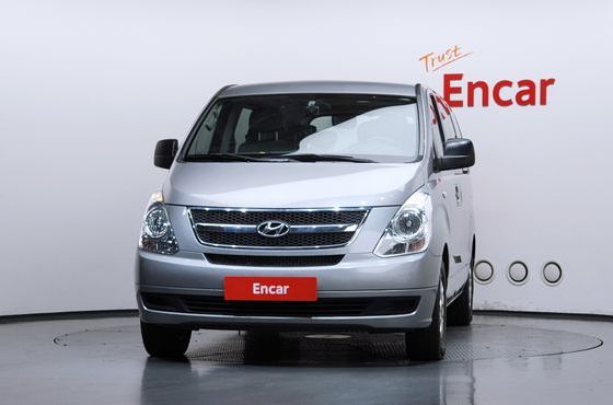 Hyundai Starex 12-Seater Wagon CVX Deluxe — пробег 128 616 км — фото 3 из 5