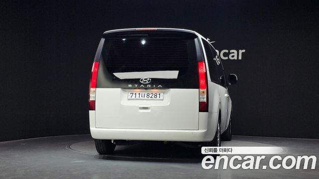 Hyundai Staria из Кореи Encar