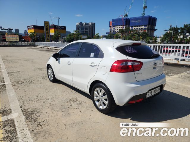 Kia pride из Кореи Encar