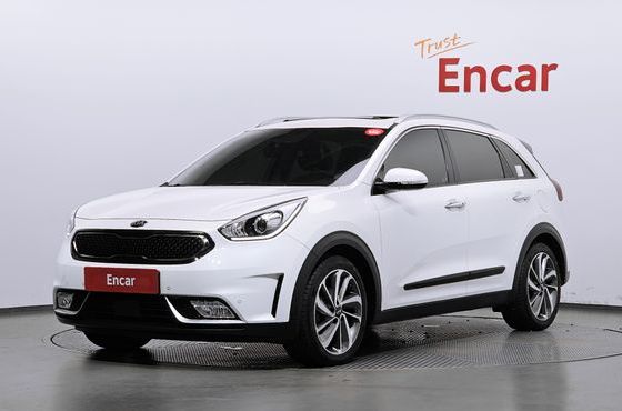 Kia Niro Noblesse — пробег 170 660 км — фото 1 из 5