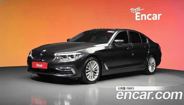 BMW 5-Series 520d xDrive Luxury Plus — пробег 97 947 км — фото 1 из 5