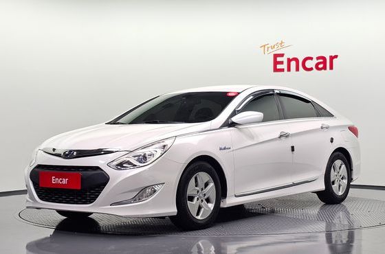 Hyundai Sonata 2.0 Smart — пробег 235 968 км — фото 1 из 5