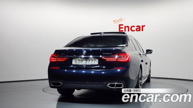 BMW 7-Series 740Li xDrive M Sport Package — пробег 109 781 км — фото 4 из 5