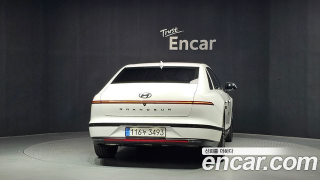 Hyundai Grandeur из Кореи Encar