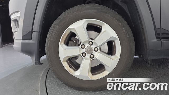 Jeep Compass из Кореи Encar
