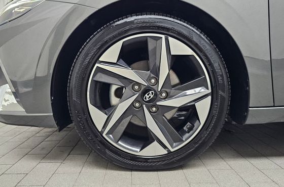 Hyundai AVANTE Inspiration — пробег 147 910 км — фото 5 из 5
