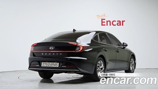 Hyundai Sonata 2.0 Premium Family — пробег 101 798 км — фото 2 из 5