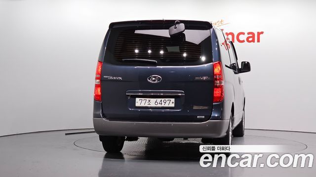 Hyundai Starex 4WD Wagon 11-Seater Modern — пробег 121 428 км — фото 4 из 5