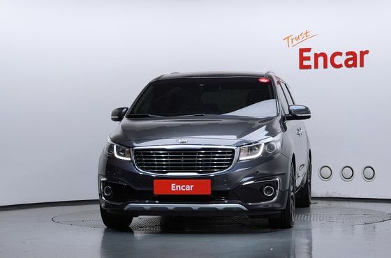 Kia Carnival 9-Seater Noblesse Special — пробег 166 268 км — фото 3 из 5