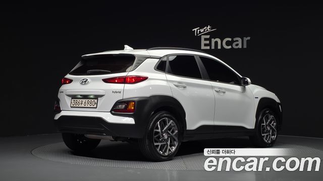Hyundai Kona Premium Special — пробег 99 554 км — фото 2 из 5