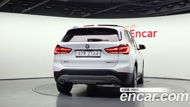 BMW X1 xDrive 20d Joy — пробег 232 049 км — фото 4 из 5