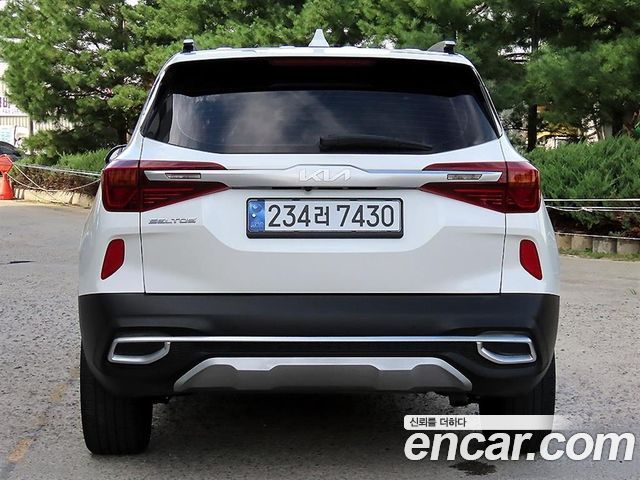 Kia Seltos из Кореи Encar