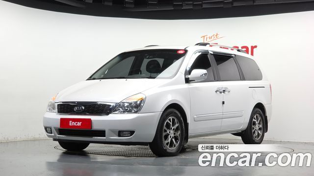Kia Carnival EasyMove 8-seater — пробег 60 638 км — фото 1 из 5