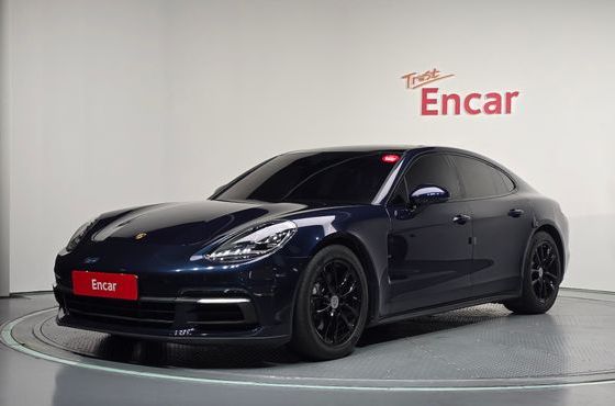 Porsche Panamera 3.0 AWD — пробег 151 412 км — фото 1 из 5