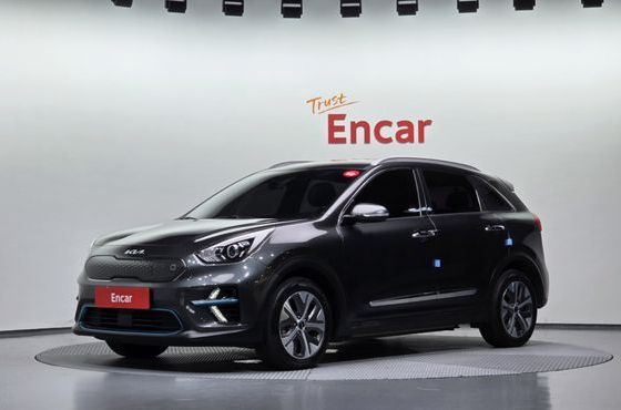 Kia Niro Prestige — пробег 139 801 км — фото 1 из 5