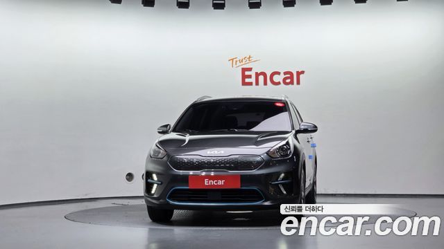Kia Niro Prestige — пробег 139 801 км — фото 3 из 5