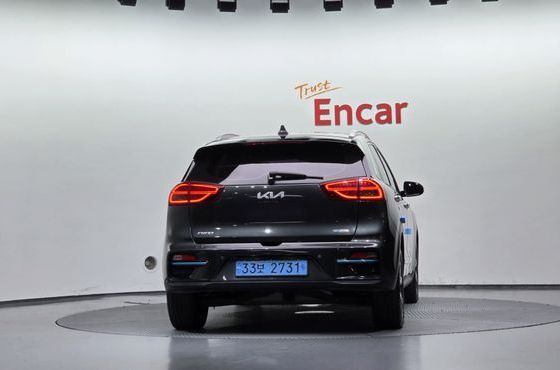Kia Niro Prestige — пробег 139 801 км — фото 4 из 5
