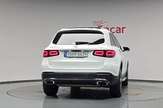 Mercedes-Benz GLC-Class GLC300e 4MATIC — пробег 74 882 км — фото 4 из 5
