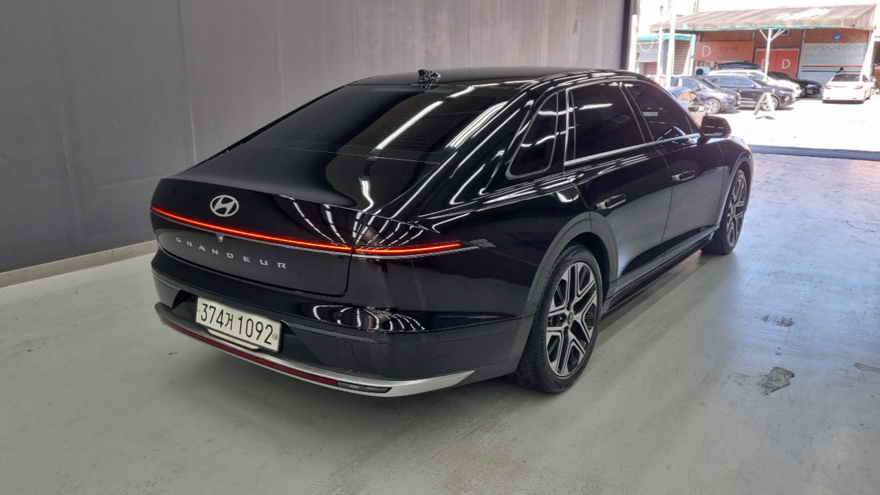 Hyundai Grandeur из Кореи Encar