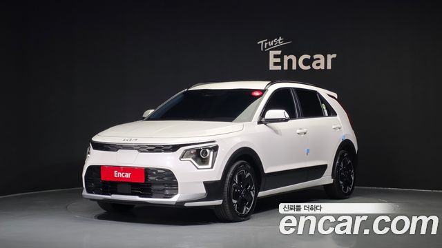 Kia Niro Air — пробег 24 850 км — фото 1 из 5