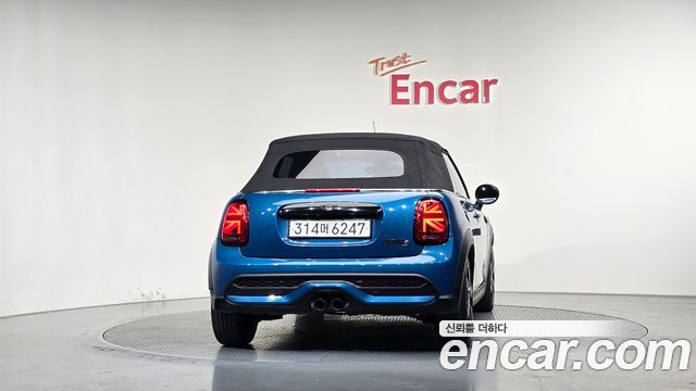 Mini Cooper Convertible Classic Third Generation — пробег 70 007 км — фото 4 из 5