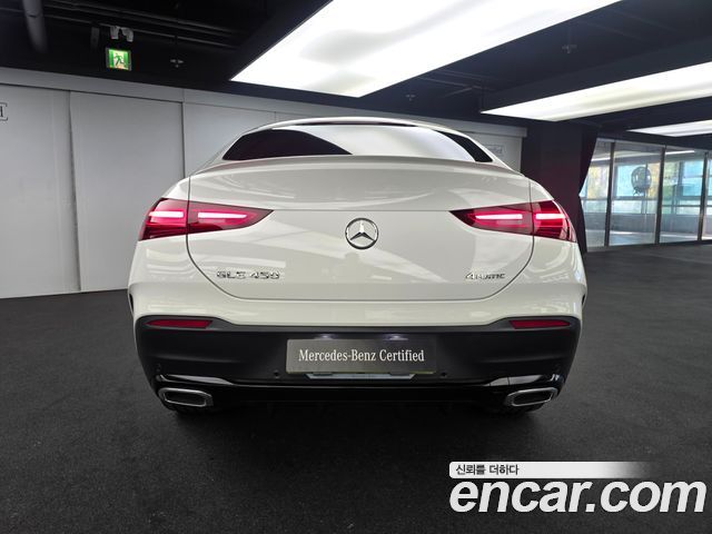 Mercedes-Benz GLE-Class GLE450 4MATIC Coupe — пробег 2 554 км — фото 4 из 5